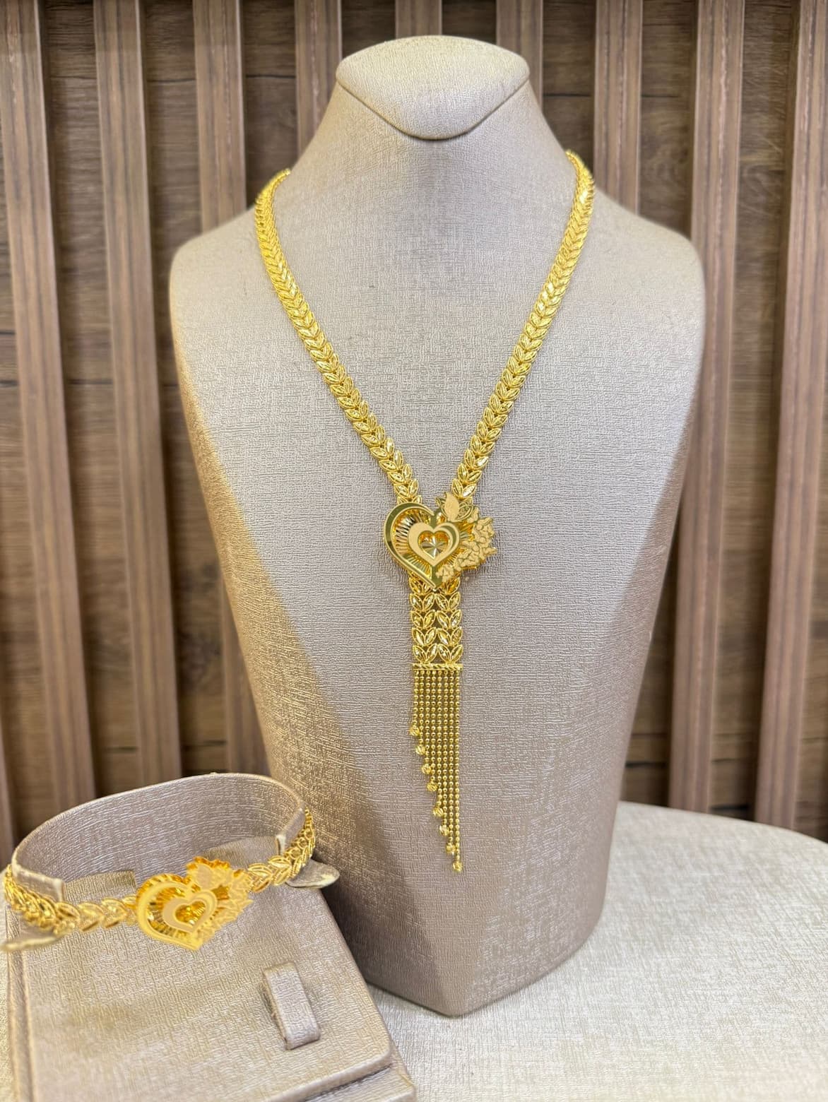 Elegance Custom Designs