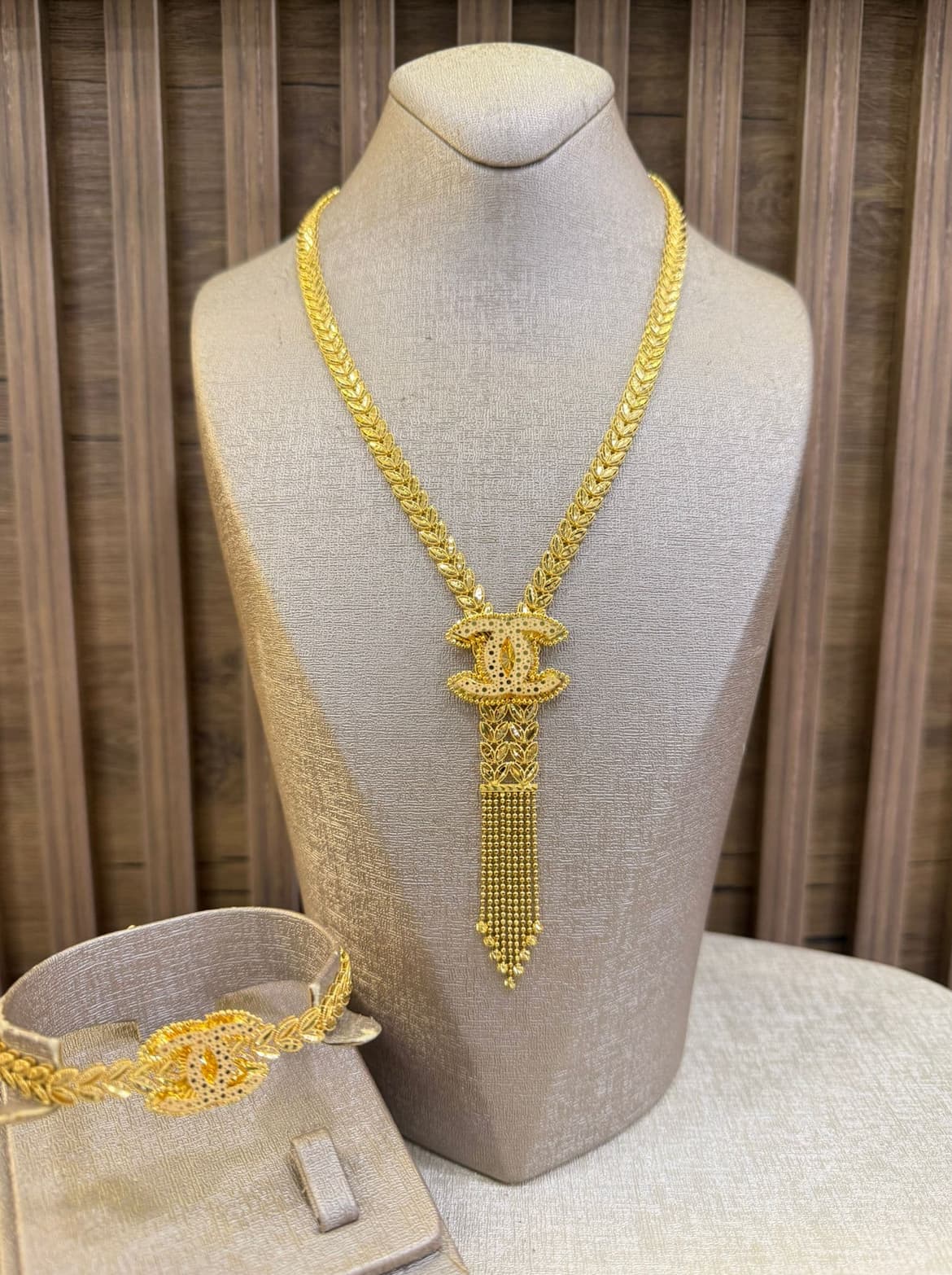 Signature Custom Designs